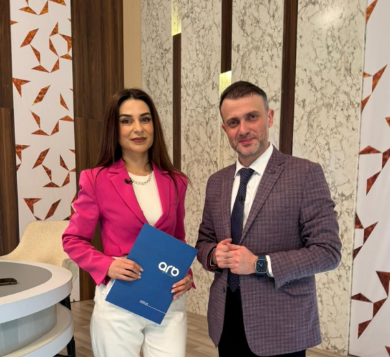 Əliosman Qədimbəyli ARB telkanalında canlı efirdə